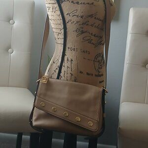 MARC JACOBS tan leather crossbody bag